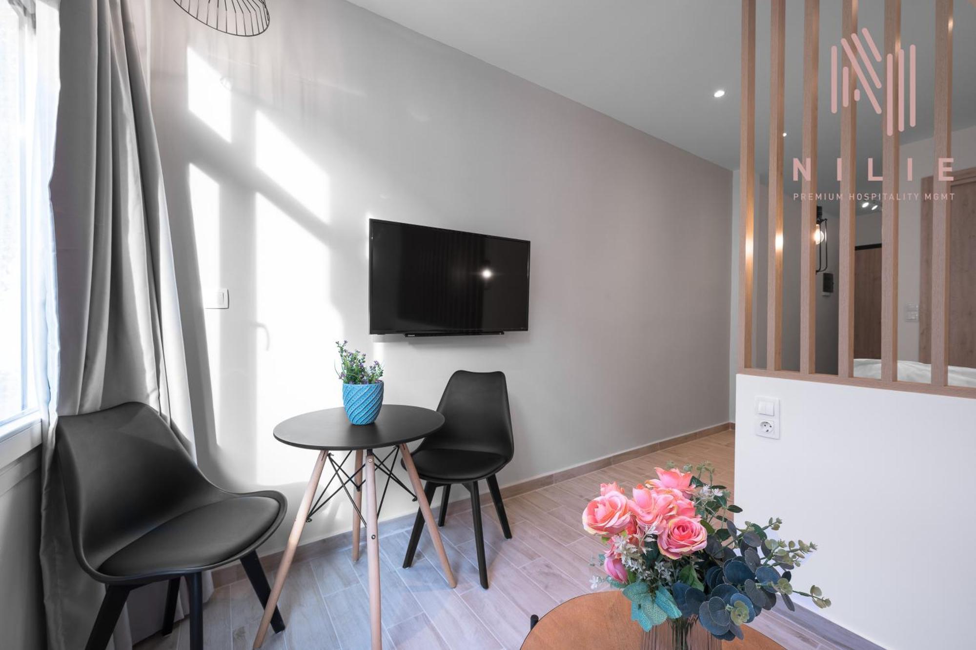 V1, Nilie Hospitality Mgmt Apartment Солун Екстериор снимка