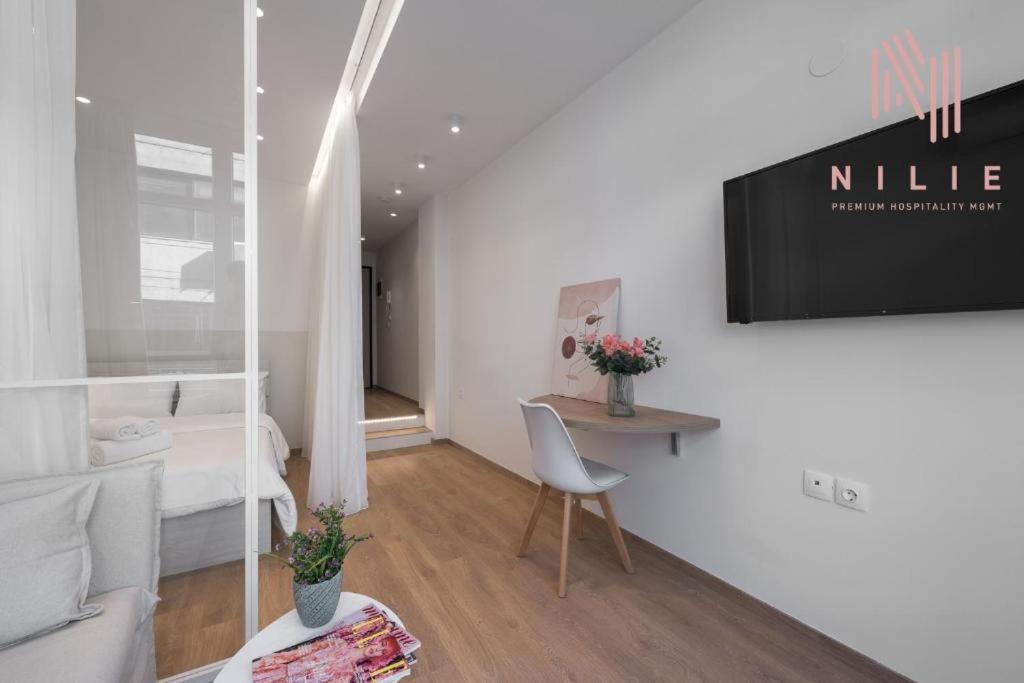 V1, Nilie Hospitality Mgmt Apartment Солун Екстериор снимка