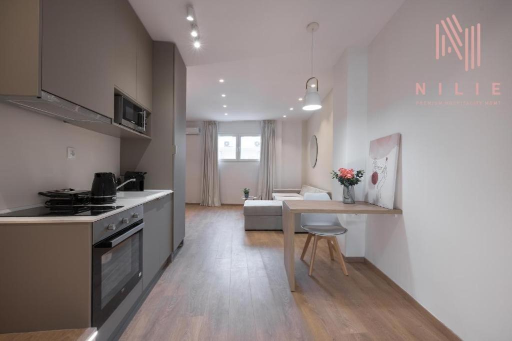 V1, Nilie Hospitality Mgmt Apartment Солун Екстериор снимка