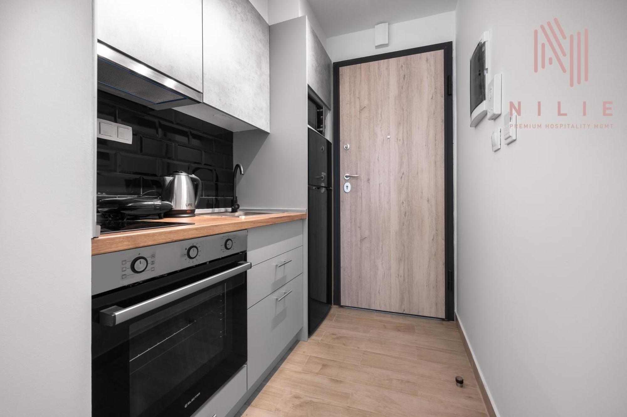 V1, Nilie Hospitality Mgmt Apartment Солун Екстериор снимка