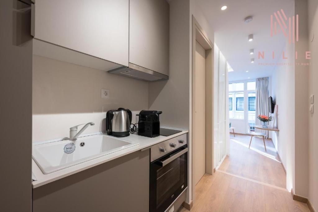 V1, Nilie Hospitality Mgmt Apartment Солун Екстериор снимка