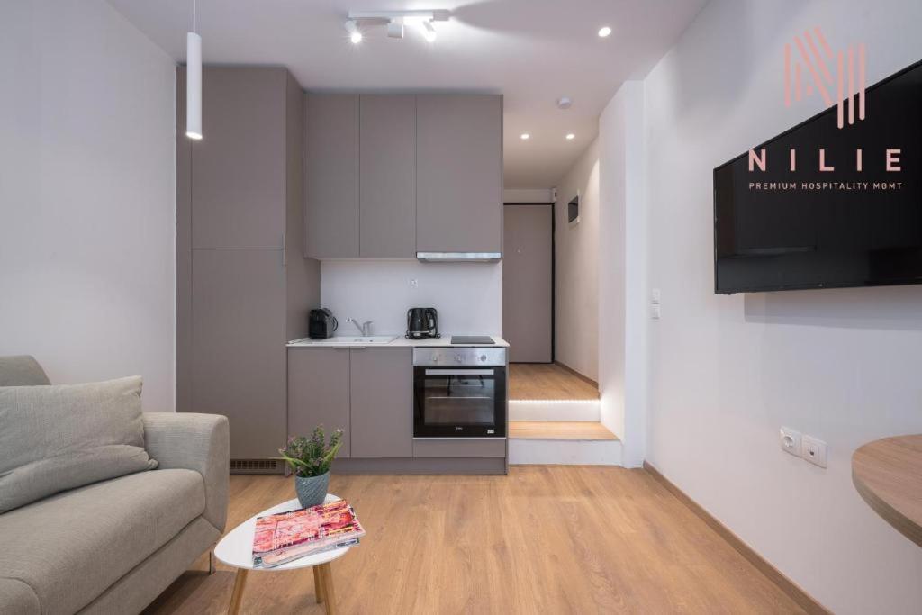 V1, Nilie Hospitality Mgmt Apartment Солун Екстериор снимка
